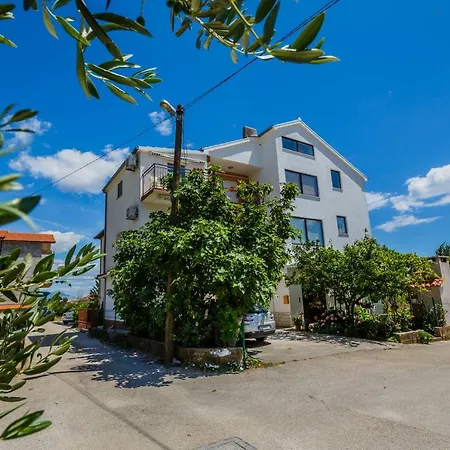 Apartments Mila Kaštela Exterior foto
