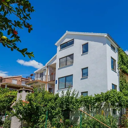 Apartments Mila Kaštela Exterior foto